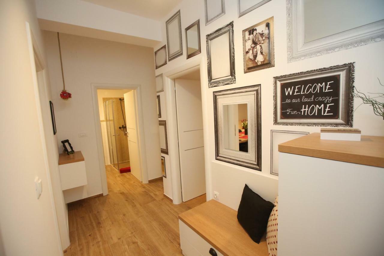 Apartman Delux Brkić Appartement Lozovac Buitenkant foto