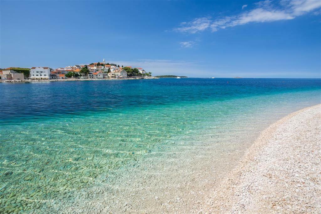 Apartman Delux Brkić Appartement Lozovac Buitenkant foto